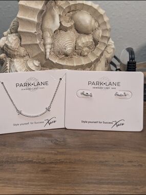 Park Lane Happy Necklace And Earrings Set